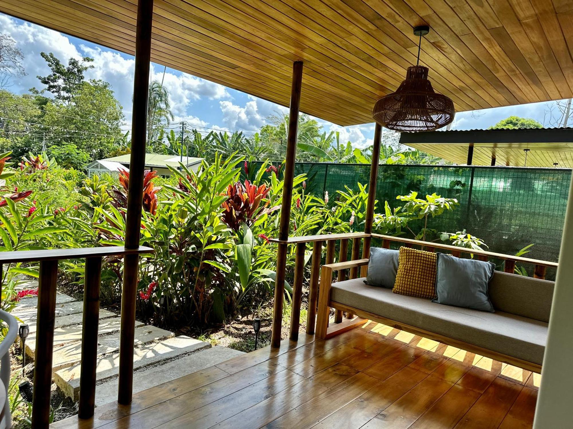 Almendros Eco-Villas La Fortuna Exterior photo